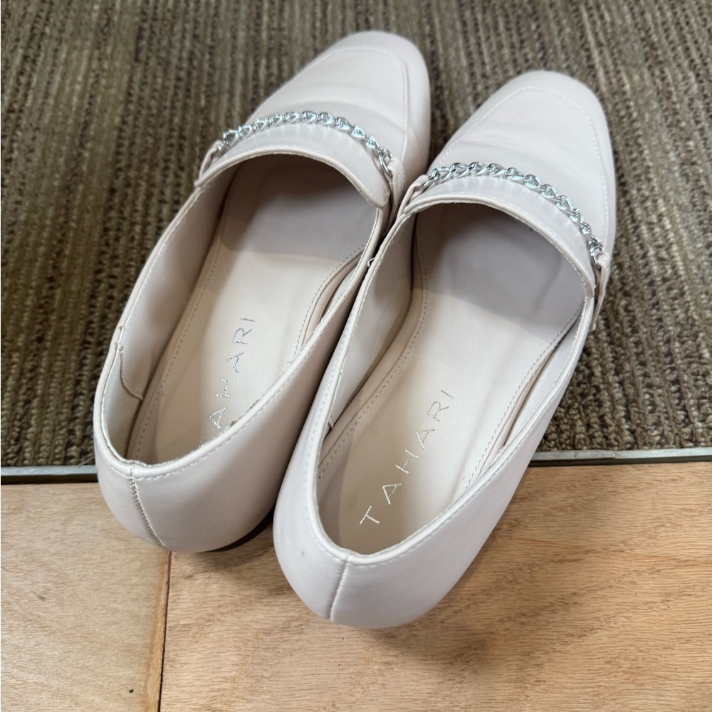 Tahari Women's Light Cream Loafers with Silver Detail used twice